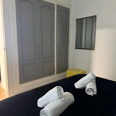 Jardin De San Feliz / Fontan * Oviede