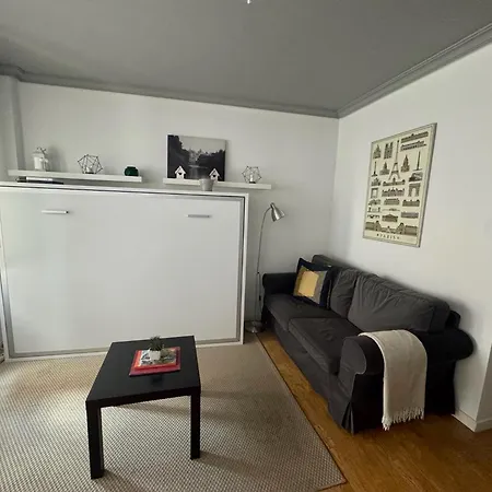 Jardin De San Feliz / Fontan *