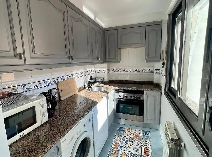 Jardin De San Feliz / Fontan Apartment