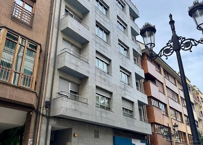 Apartment Jardin De San Feliz / Fontan Oviédo