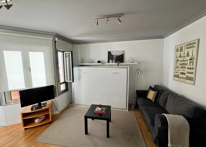 Jardin De San Feliz / Fontan